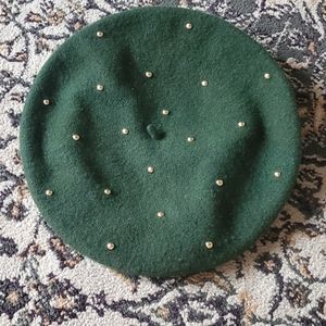 Vintage dark green wool beret gold Accents